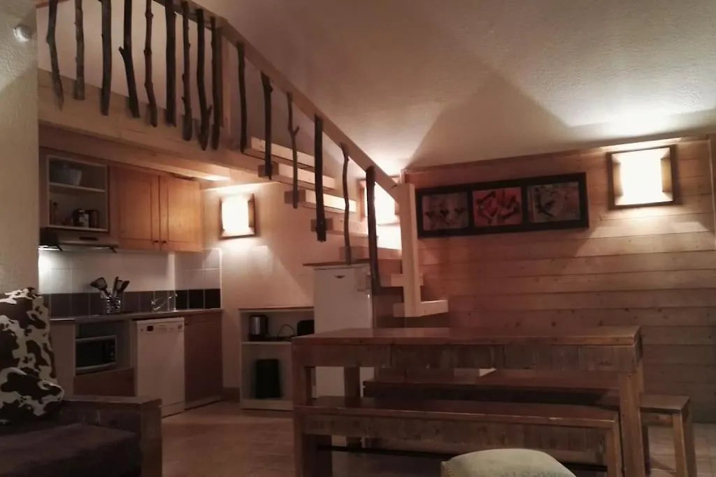 Duplex Famille 10 A 12 Personnes Station Les Coches La Plagne Apartment France